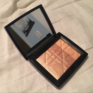 Dior Skin Shimmer Powder Amber Diamond highlighter